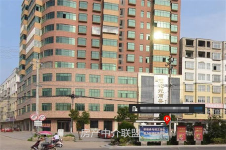 贵和花园，简单装修，带独立车库